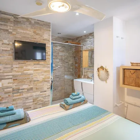 Go2tenerife Apart'cala Pool & At 5 Mins * לוס כריסטיאנוס